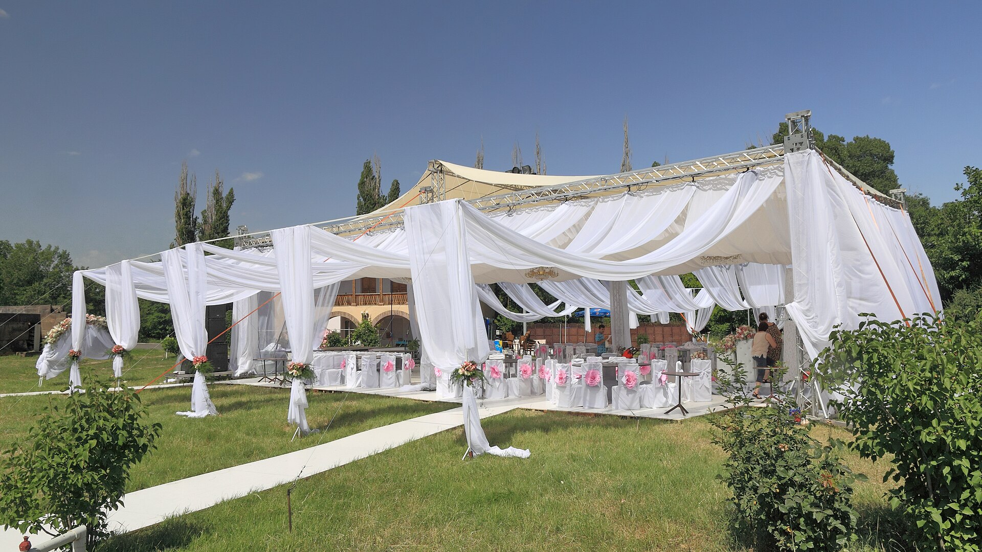 OUTSIDE CATERING